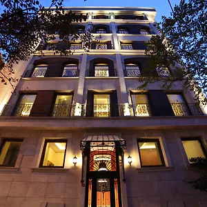 The Fox 4*, Istanbul Turcia