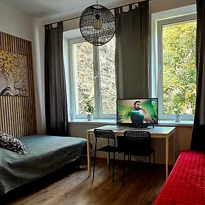 https://studio-widok.warsawhotelspoland.com